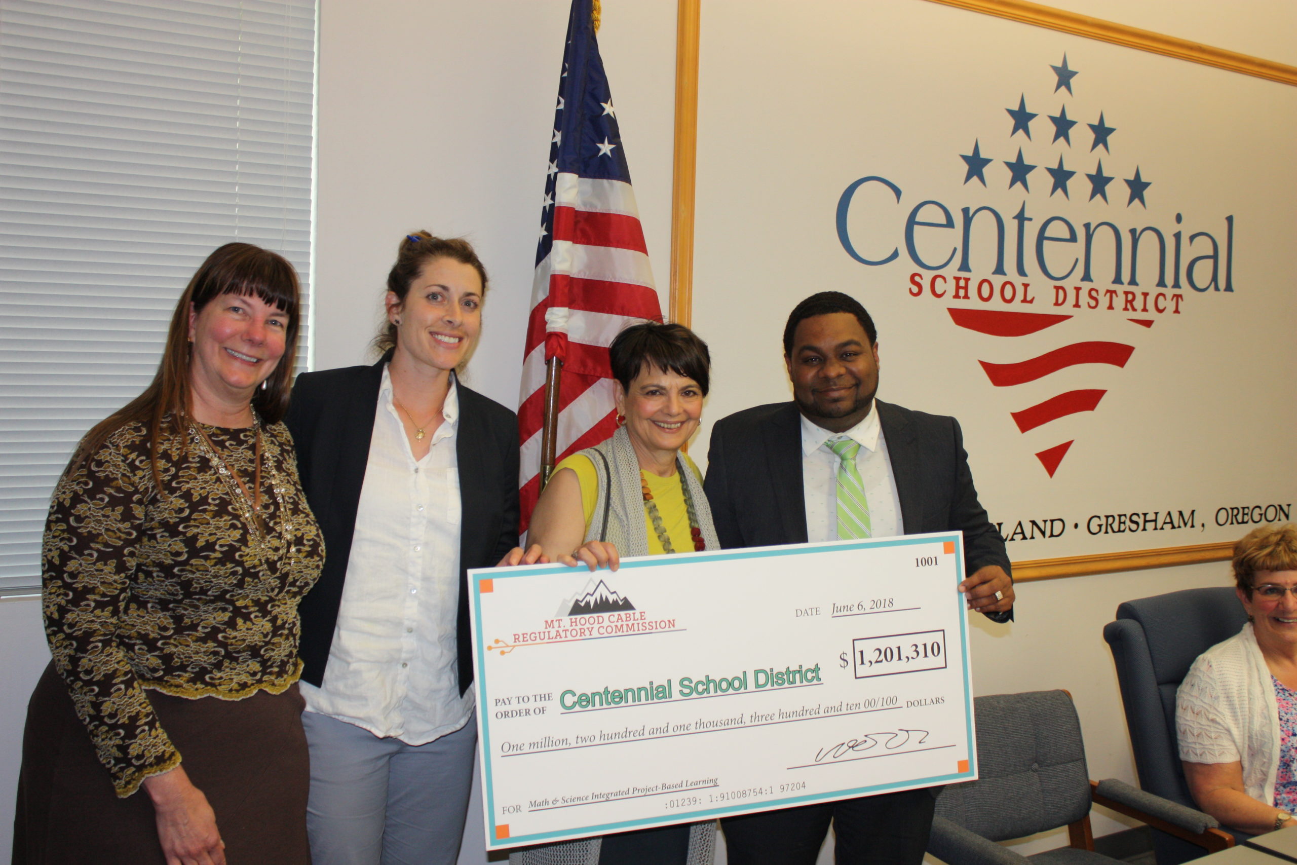 Read more about the article Centennial School District Awarded TechSmart Grant